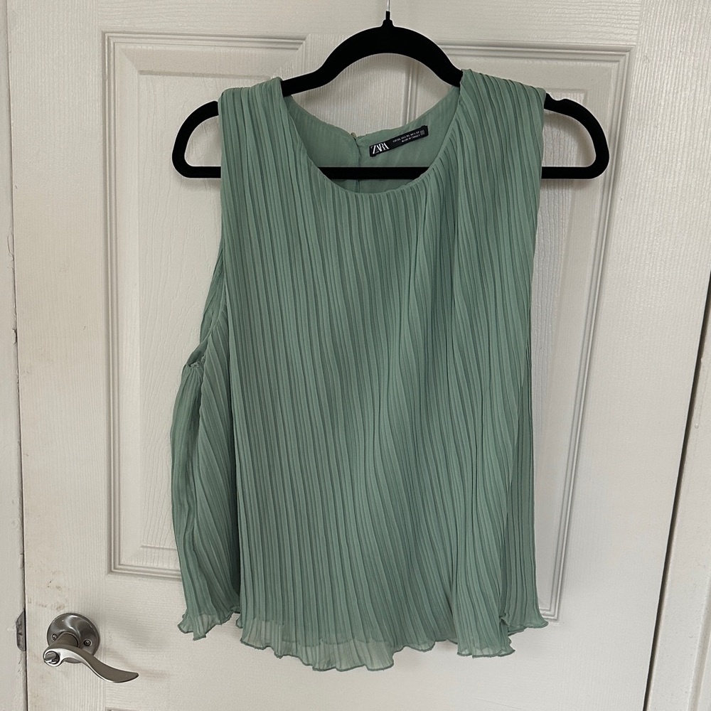 Zara Women's Mint Green Pleated Blouse